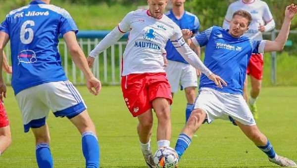 Děčín loupil v Kadani. O cenném vítězství rozhodl dvougólový Martin Fejfar